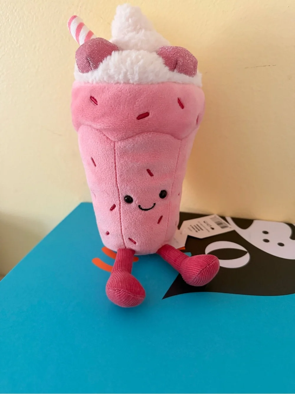 Jellycat FAO nyc jellycat diner exclusive bubbeca milkshake